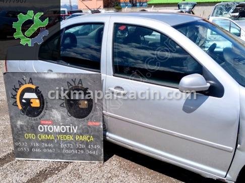 Volkswagen Bora Sağ Ön Kapı çıkma parça