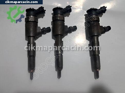 Peugeot 307 Enjektör çıkma parça