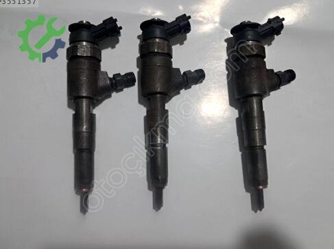 Peugeot 307 Enjektör çıkma parça