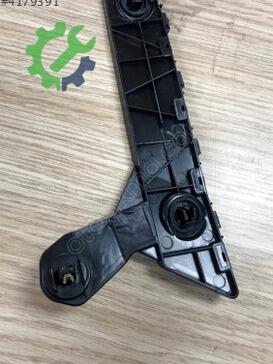 Tesla Model Y Tampon Braketi 1494043-00 çıkma parça