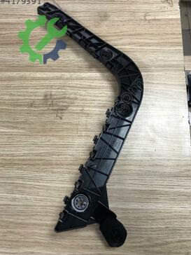 Tesla Model Y Tampon Braketi 1494043-00 çıkma parça