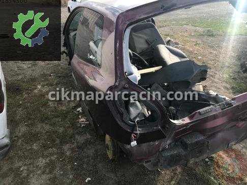 Fiat Bravo Sol Arka Çamurluk çıkma parça