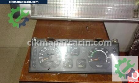 Renault R9 Gösterge çıkma parça