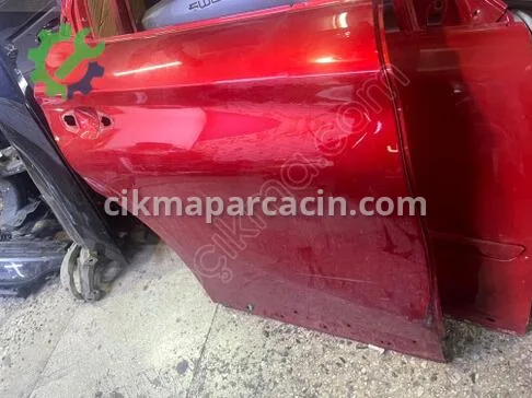 BYD Atto 3 Sağ Arka Kapı çıkma parça