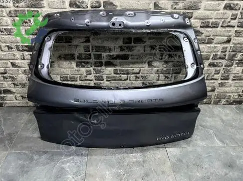 BYD Atto 3 Bagaj Kapağı çıkma parça