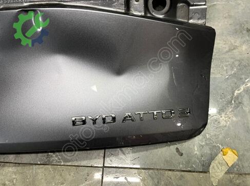 BYD Atto 3 Bagaj Kapağı çıkma parça