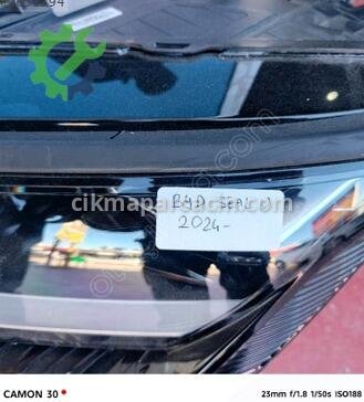 BYD Seal U Sağ Ön Far çıkma parça