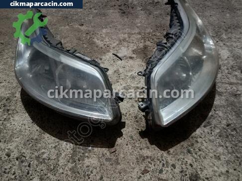 Citroen C4 Sol Ön Far çıkma parça