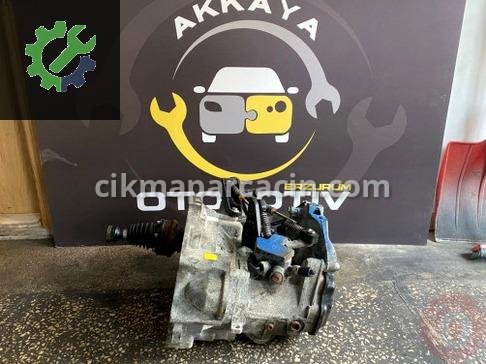 Volkswagen Caddy Şanzıman Komple çıkma parça
