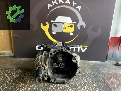 Volkswagen Caddy Şanzıman Komple çıkma parça