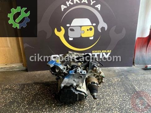 Volkswagen Caddy Şanzıman Komple çıkma parça