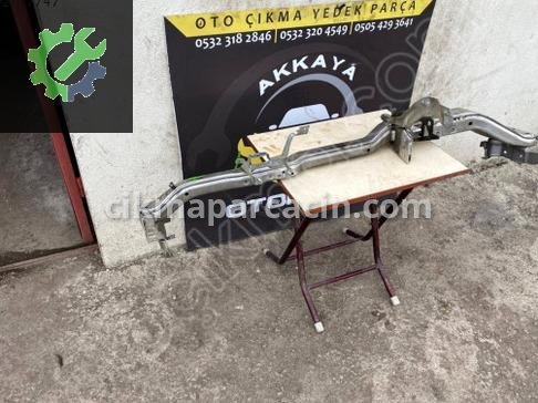 Volkswagen Caddy Göğüs Demiri çıkma parça