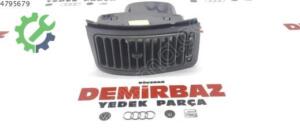 Volkswagen Polo 1994-2003 HB Göğüs 6K1819709 Çıkma