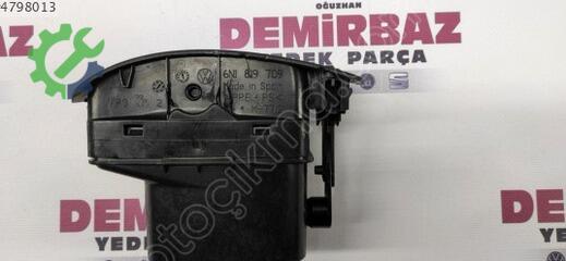 Volkswagen Polo Havalandırma Izgaraları 6N1819709 çıkma parça