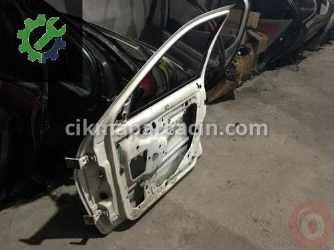 Volkswagen Caddy Sağ Ön Kapı çıkma parça