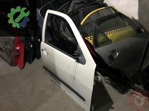 Volkswagen Caddy Sağ Ön Kapı çıkma parça
