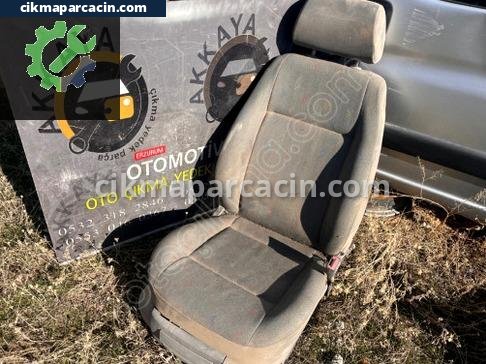 Volkswagen Caddy Sağ Ön Koltuk çıkma parça