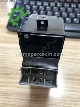 Mazda 323 Cam Düğmesi BC1D-66-350 çıkma parça