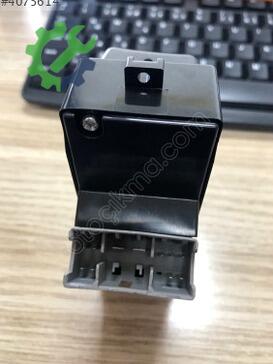 Mazda 323 Cam Açma Düğmesi BC1D-66-350 çıkma parça