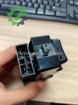 Mazda 626 Cam Düğmesi HG30-66-350 çıkma parça
