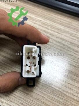 Mazda 626 Cam Düğmesi GD7B-66-370 çıkma parça
