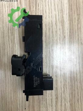 Hyundai Accent Cam Açma Düğmesi 93570-1R010 çıkma parça