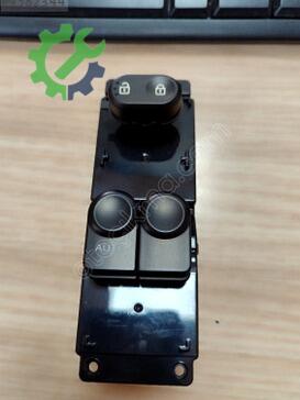 Hyundai Accent Cam Açma Düğmesi 93570-1R041 çıkma parça