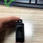 CAM AÇMA DÜĞMESİ ACCENT BLUE 12-18 ÖN RH/ARKA LH-RH