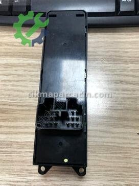 Mitsubishi Asx Cam Düğmesi 8608A207 çıkma parça