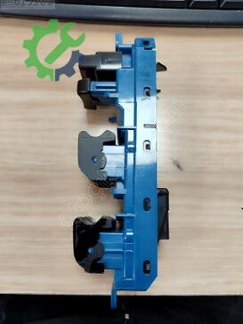 Toyota Verso Cam Açma Düğmesi 84040-05020 çıkma parça