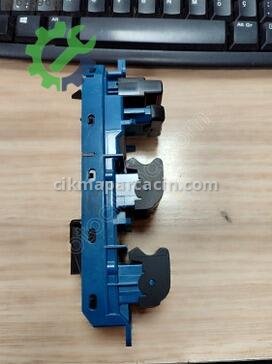 Toyota Verso Cam Düğmesi 84040-05020 çıkma parça