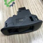 CAM AÇMA DÜĞMESİ CARISMA PROTON COLT LANCER TEKLİ 5 PİN