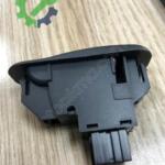 CAM AÇMA DÜĞMESİ CARISMA PROTON COLT LANCER TEKLİ 5 PİN