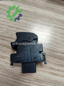 Toyota Corolla Cam Düğmesi 84810-02041 çıkma parça