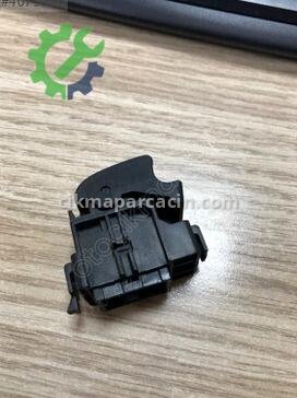 Toyota Corolla Cam Düğmesi 84810-32070 çıkma parça