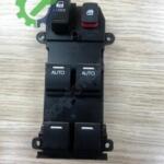 CAM AÇMA DÜĞMESİ CRV 07-12 ÖN SOL ÇİFT AUTOLU
