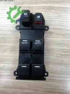 CAM AÇMA DÜĞMESİ CRV 07-12 ÖN SOL ÇİFT AUTOLU