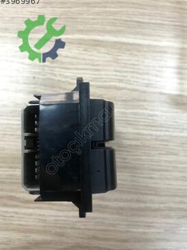 Honda CR-V Cam Açma Düğmesi 35750-SWA-G01-A çıkma parça
