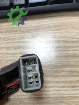 Hyundai H100 Cam Açma Düğmesi 93692-43320 çıkma parça