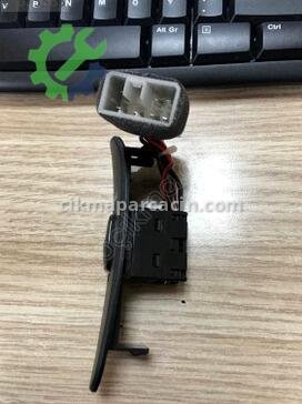 Hyundai H100 Cam Düğmesi 93692-43320 çıkma parça