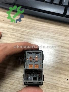Hyundai i20 Cam Düğmesi 93580-C7020 çıkma parça