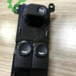 CAM AçMA DÜĞMESİ I30 07-12/ELANTRA 07-12 ÖN SOL ÇİFTLİ