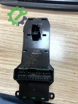 Honda Jazz Cam Açma Düğmesi 35750-SAA-G12 çıkma parça