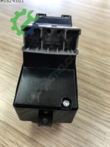 CAM AÇMA DÜĞMESİ MAZDA 323 99-02 SOL