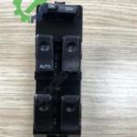 CAM AÇMA DÜĞMESİ MAZDA 323 99-02 SOL