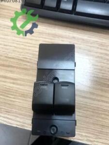 CAM AÇMA DÜĞMESİ MICRA 02=> ÖN SOL (ÇİFTLİ)