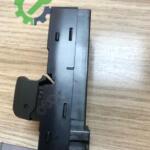 CAM AÇMA DÜĞMESİ MICRA 02=> ÖN SOL (ÇİFTLİ)
