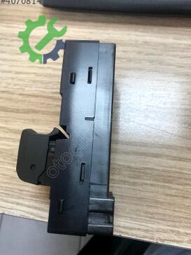 Nissan Micra Cam Açma Düğmesi 25401-AX600 çıkma parça