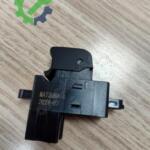 CAM AÇMA DÜĞMESİ NAVARA 07-13/QASHQAI 07-13/MICRA 02-09/NOTE 06-