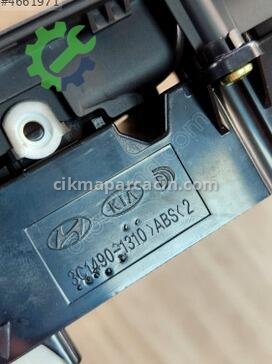 Hyundai Tucson Cam Düğmesi 93570-D30414X çıkma parça